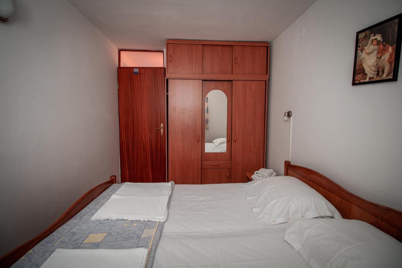 Apartments Mia パグ エクステリア 写真